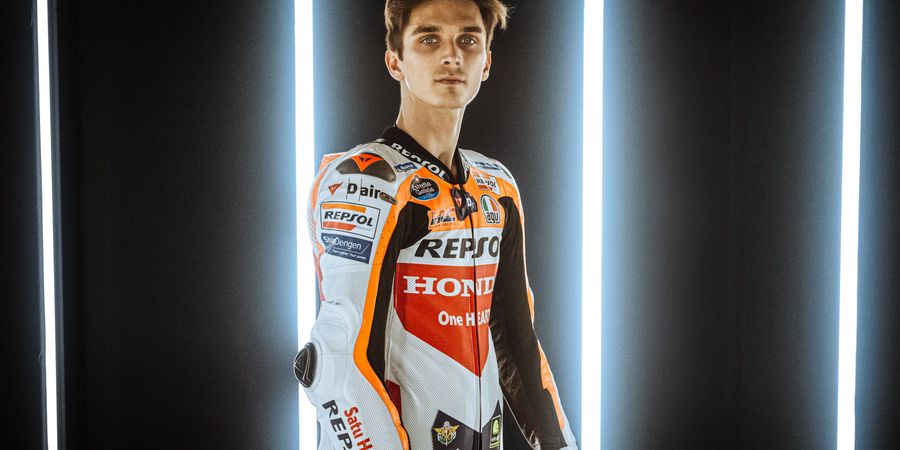 Adik Valentino Rossi Yakin Marc Marquez Akan Jadi Juara pada 2025 dan Sebut Bagnaia Kehilangan Gelar MotoGP 2024 karena Kesalahan Sendiri