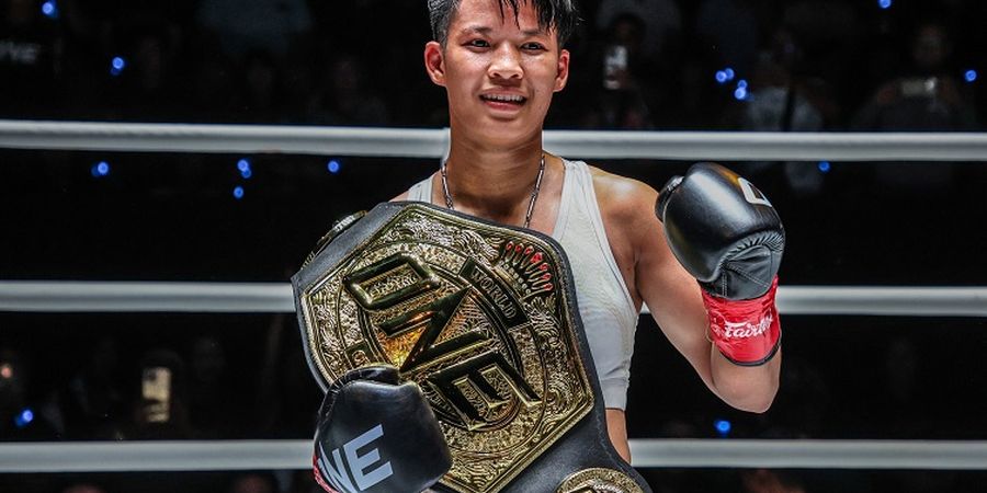 ONE Championship - Ambisi Kalahkan Janet Todd, Phetjeeja Incar Status Striker Perempuan Terbaik