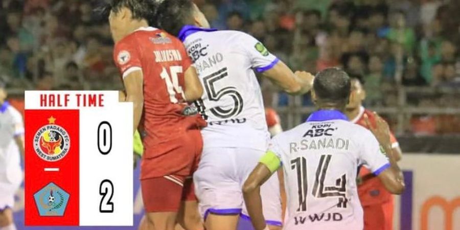 Hasil Final Liga 2 - Suporter Nyalakan Flare dan Turun ke Lapangan, PSBS Biak Rebut Gelar Juara usai Libas Semen Padang FC