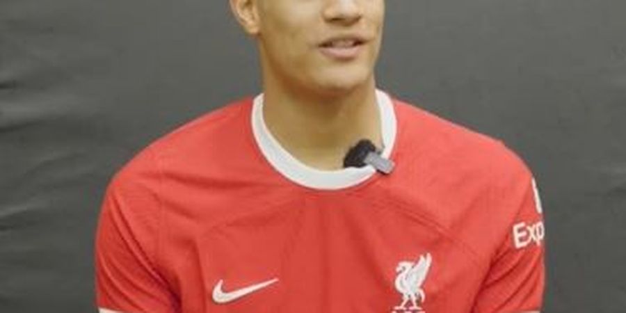 Pelajaran dari Bristol Rovers, Elkan Baggott Bisa Ikuti Transformasi Bek Liverpool yang Kini Jadi Duet Virgil van Dijk