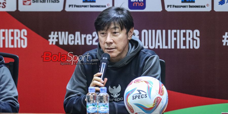 Shin Tae-yong Minta Publik Hentikan Polemik Tentang Kualitas Jersey Terbaru Timnas Indonesia