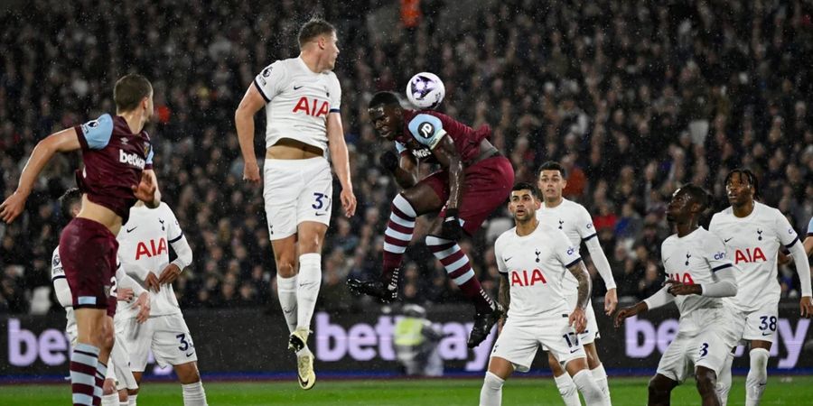 Hasil dan Klasemen Liga Inggris - Derbi London Berakhir Imbang, Man United Siaga Satu