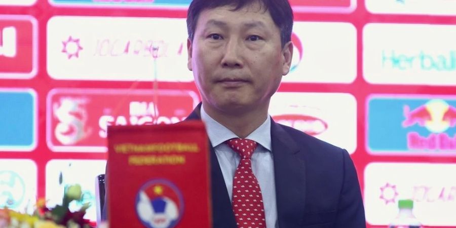 Coret Kiper Keturunan, Kim Sang-sik Umumkan Daftar 26 Pemain Vietnam di ASEAN Cup 2024