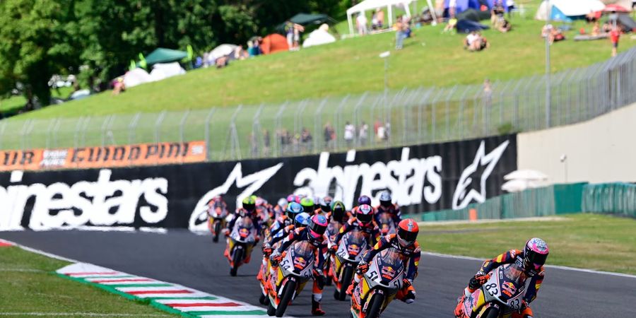 Hasil Red Bull Rookies Cup 2024 - Selamat dari Insiden Horor, Veda Ega Pratama Akhiri Seri Mugello dengan Posisi 5 dan 8