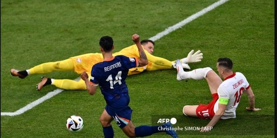 Gelandang Berdarah Maluku Nyaris Cetak Gol Debut di EURO 2024, Tembakannya Cuma Kurang Melengkung