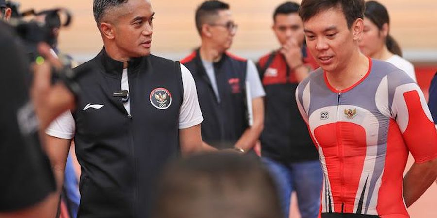 Jelang Tampil di Olimpiade, CdM Anindya Bakrie Tinjau Latihan Bernard van Aert