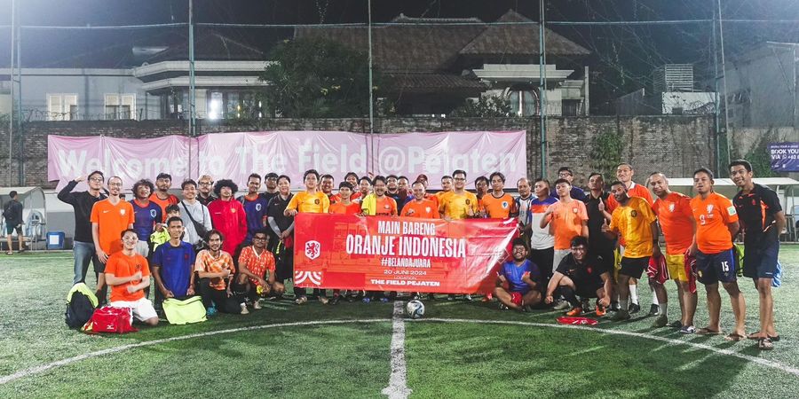 EURO 2024 - KNVB Gelar Main Bareng Fun Football dengan Fans Oranje Indonesia