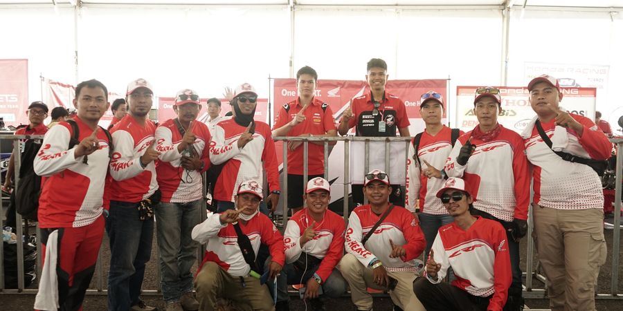 MXGP NTB 2024 - Dukungan Penuh Komunitas Honda untuk Crosser Astra Honda Racing Team