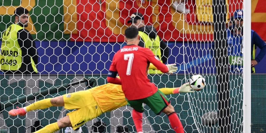 EURO 2024 - Man United Dituduh Tak Menghormati Cristiano Ronaldo Usai Kegagalan Penalti Lawan Slovenia