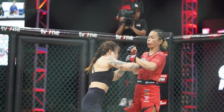 Hasil One Pride MMA 80 Semarang - Hanya 82 Detik, Shiyin Tan Tampil Beringas Taklukkan Petarung Indonesia