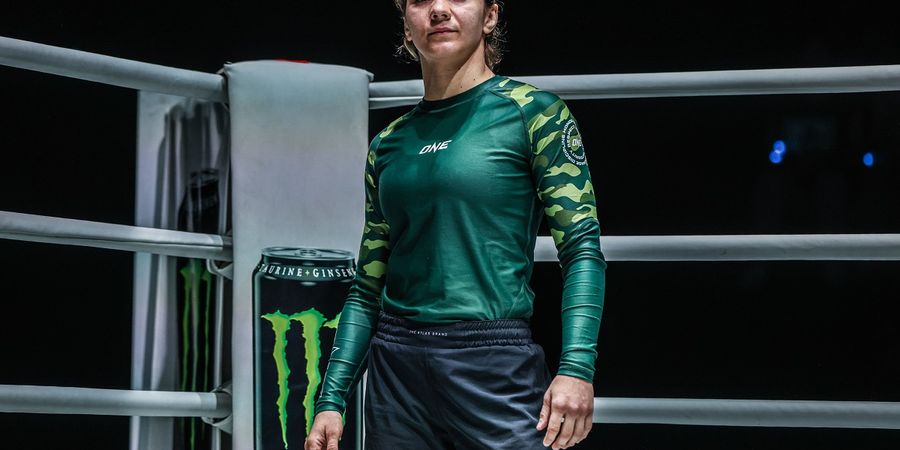 ONE Fight Night 24 - Demi Sabuk Emas, Mayssa Bastos Bertekad Cekik Danielle Kelly