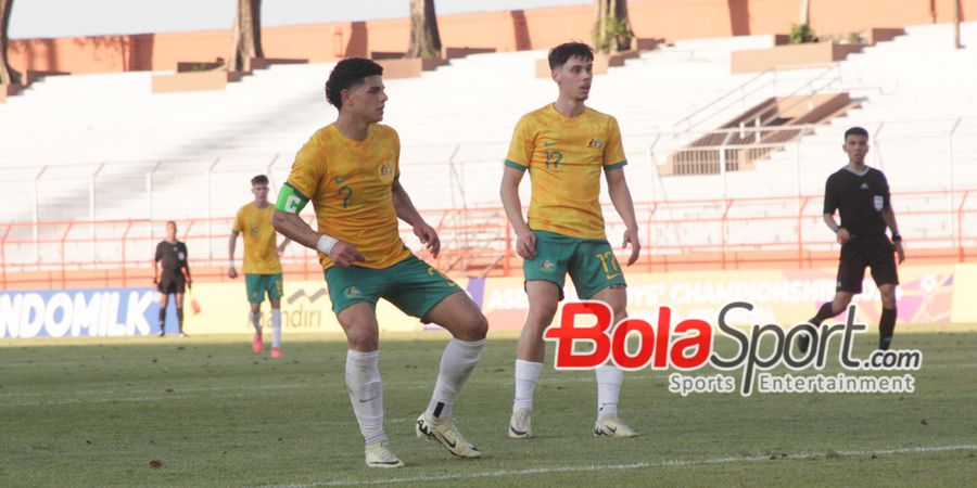 ASEAN Cup U-19 2024 - Reaksi Kapten Australia Lihat Pohon di Tribune Stadion Gelora 10 November