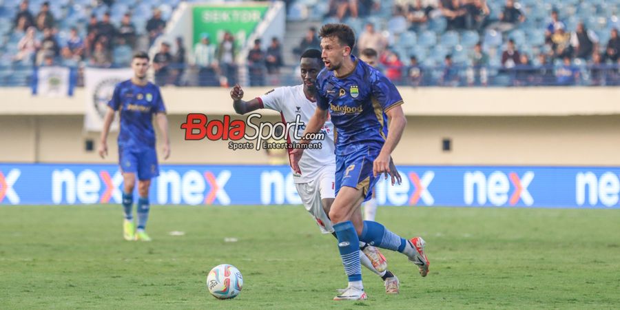 Agak Laen! Ternyata Bek Anyar Persib Suka Makanan Pedas Indonesia