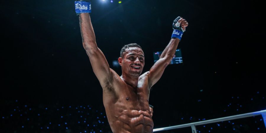 ONE Fight Night 24 – Baru Pertama Kali Hadapi Lawan Setinggi 2 Meter, Felipe Lobo Tak Siapkan Strategi Khusus