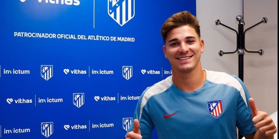 RESMI - Atletico Madrid Perkenalkan Julian Alvarez, Pakai Nuansa Komedi dan Gimik Kostum Spider-Man