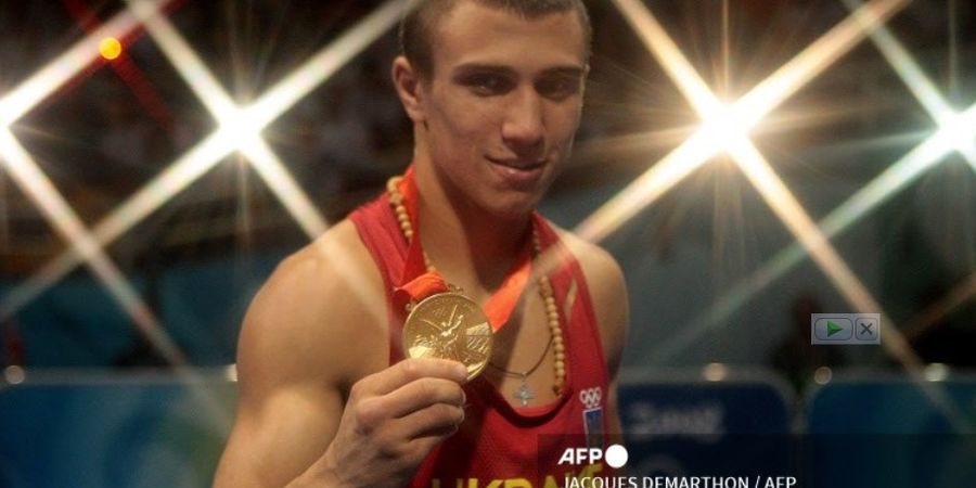 SEJARAH HARI INI - Terlalu Perkasa buat 5 Lawan, Vasyl Lomachenko Raih Medali Emas Olimpiade