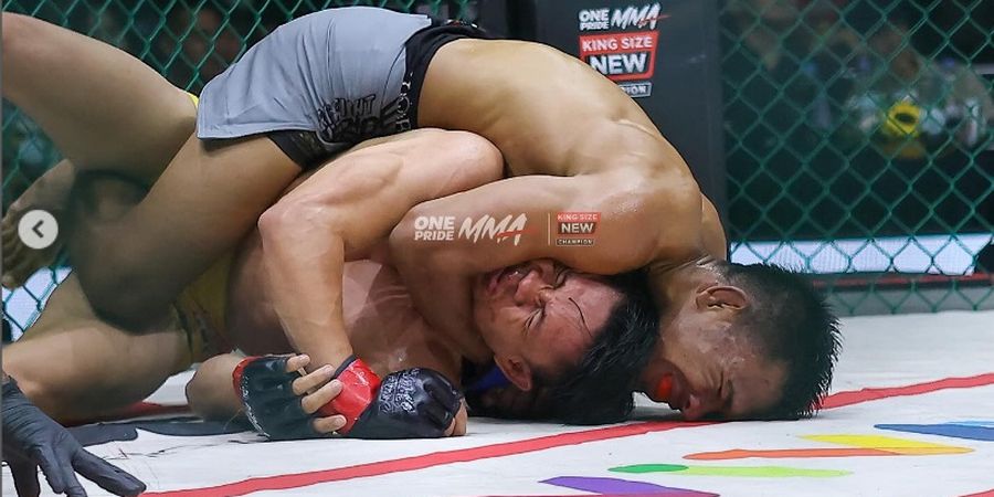 Paksa Billy Pasulatan Lempar Handuk, Aditya Ginting Rebut Sabuk Interim Kelas Terbang di One Pride MMA 81