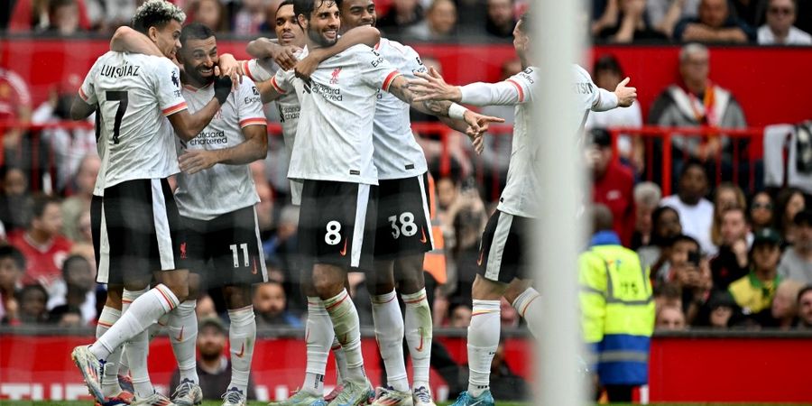 Hasil Liga Inggris - Mo Salah Menjelma Jadi Monster, Liverpool Bikin Man United Menangis di Kandang