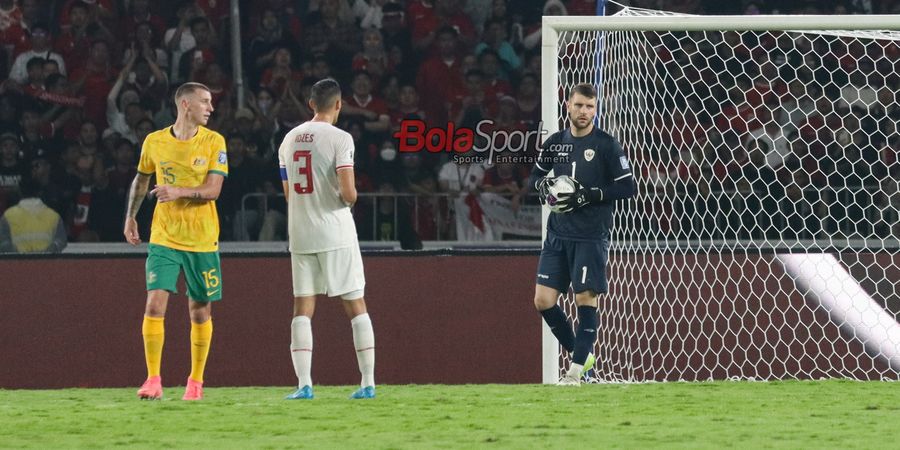 Tak Gugup Hadapi Striker Jepang, Maarten Paes: Saya Sudah Pernah Lawan Lionel Messi