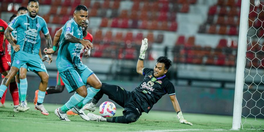 Andhika Ingin Jadi kiper Utama Persebaya, Tak Gentar dengan Nama Besar Ernando Ari