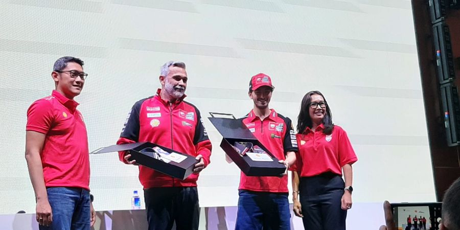 MotoGP Indonesia 2024 - Soal Problem dengan Ban, Francesco Bagnaia Waspadai 2 Lap Terakhir Sirkuit Mandalika untuk Juarai Balapan