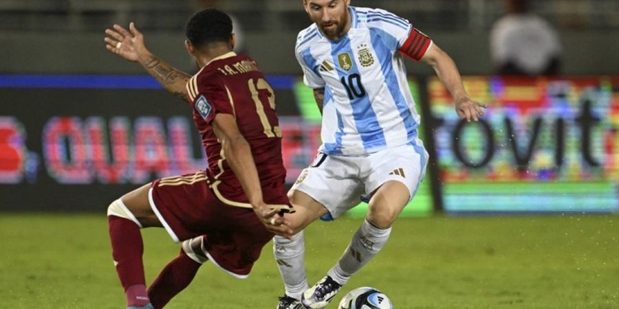 Wasit Ingkar Janji, Messi dan Argentina Gagal Menang di Lapangan Banjir