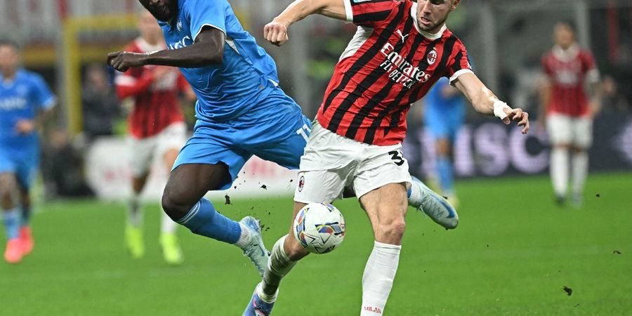 Hasil Liga Italia - AC Milan Dibuat Babak Belur Napoli, San Siro Jadi Panggung Lukaku-Kvaradona