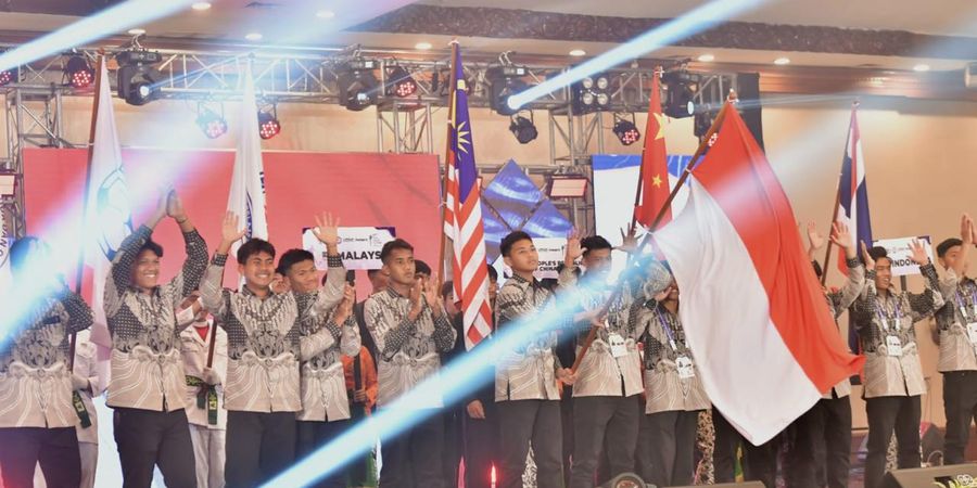 Wamenpora Taufik Hidayat Buka Asian School Football 2024 di Solo, Indonesia Kirim Dua Tim