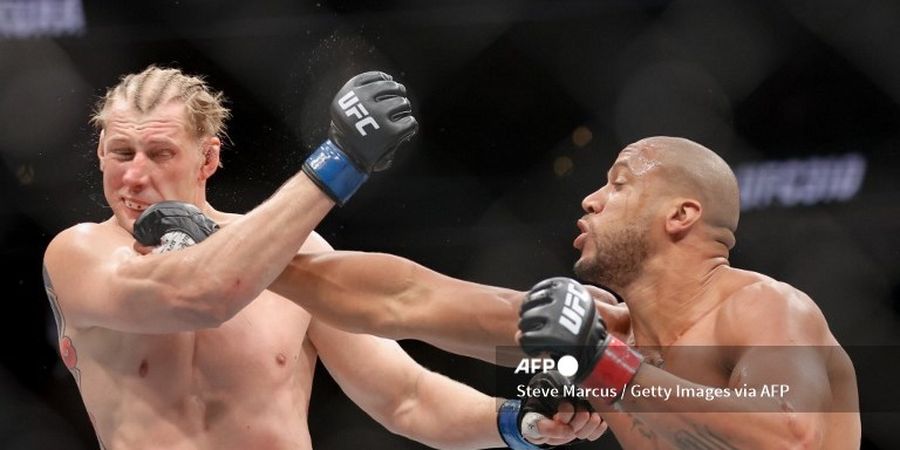 Hasil UFC 310 - Penjaga Sabuk Jon Jones Disoraki Setelah Keluar Oktagon Duluan, Ciryl Gane Kalahkan Alexander Volkov