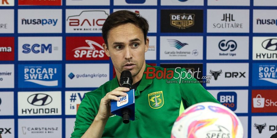 Dalih Paul Munster Usai Persebaya Telan Kekalahan dari Dewa United