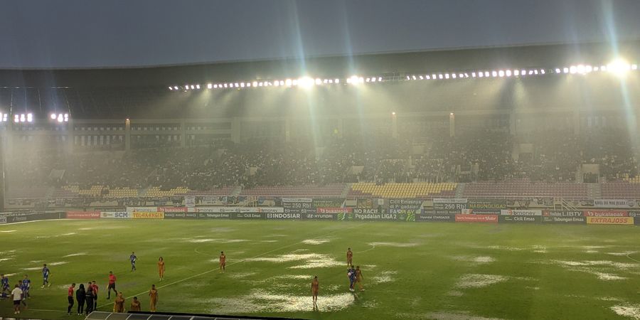 BREAKING NEWS - Duel Final Liga 2 antara PSIM  Vs Bhayangkara FC Alami Penundaan Akibat Lapangan Banjir