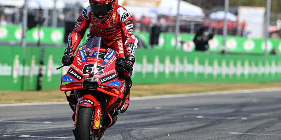 MotoGP Thailand 2025 - Marc Marquez Masih Bisa Dikalahkan Francesco Bagnaia, Bos Ducati Ungkap 1 Keunggulan