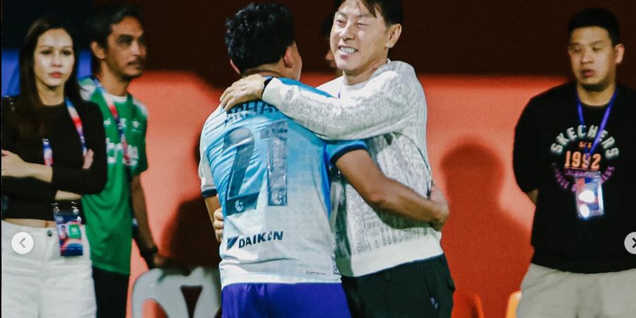 Pamer Foto Bareng Shin Tae-yong dan Pratama Arhan, Ini Kata Asnawi Mangkualam