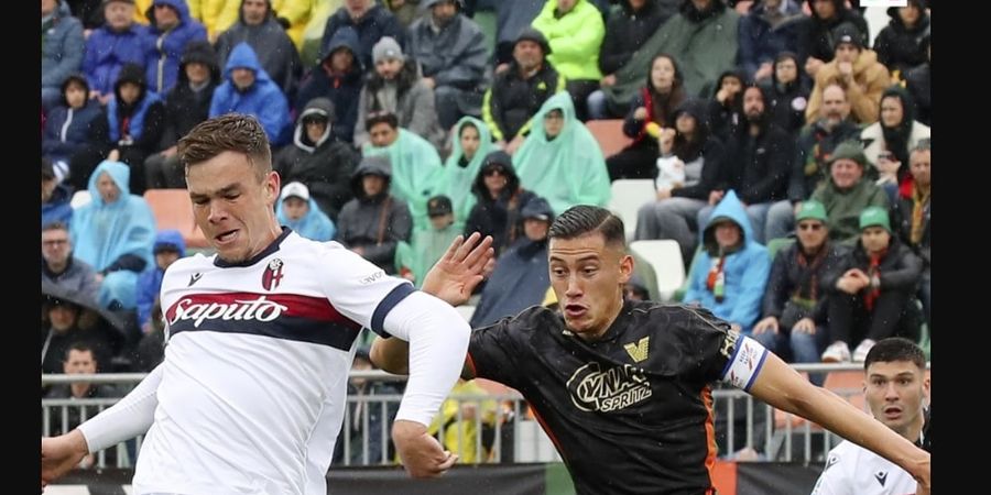 Venezia Makin Terpuruk, Jay Idzes Jadi Bahan Eksperimen Pelatih untuk Selamatkan Tim