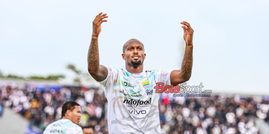 Cuci Gudang Persib Bandung Belum Berakhir, Kali Ini Bomber Asal Curacao yang Tinggalkan Bumi Pasundan