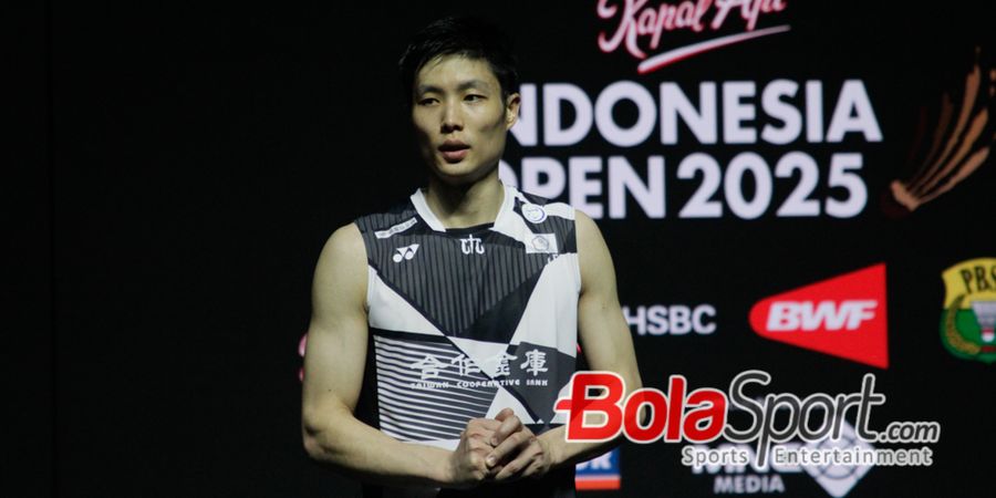Chou Tien Chen Sempatkan Berguru ke Legenda Bulu Tangkis Indonesia Usai Tampil di Istora, Netizen: Hebat, Masih Haus Ilmu 