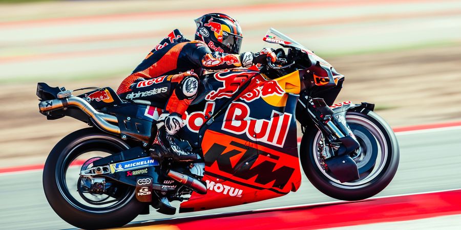 Hasil Practice MotoGP Italia 2025 - Disaksikan Valentino Rossi, Maverick Vinales Kejutkan Francesco Bagnaia yang Dibayangi Marc Marquez
