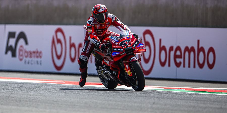 MotoGP Belanda 2025 - Bukan Cari-cari Alasan, Lorenzo Sebut Kesulitan Bagnaia Bisa Jadi karena Terlalu Sensitif Soal Teknis