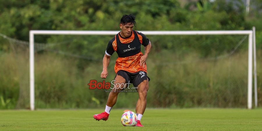 Dari Liga 3 Jadi Suksesor Marko Simic, Eksel Runtukahu Terharu Bisa Gabung Persija Jakarta