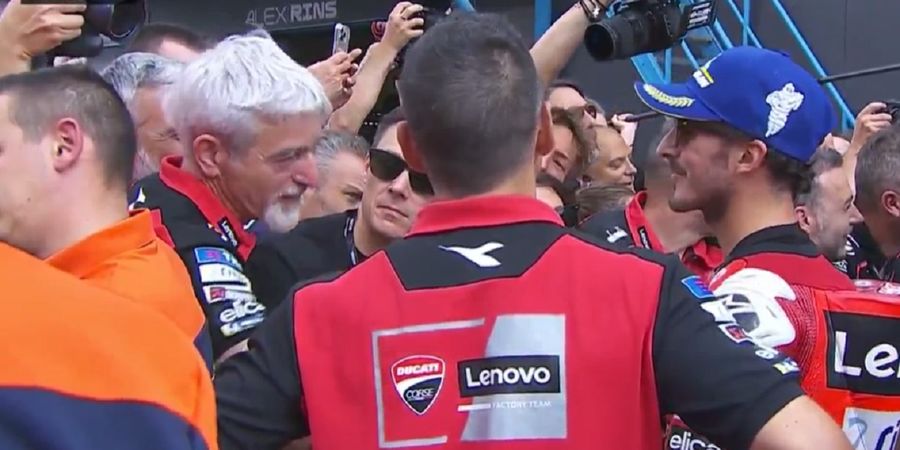 Francesco Bagnaia Diminta Jangan Pasang Wajah Cemberut di Parc Ferme, Bos Ducati: Tersenyumlah