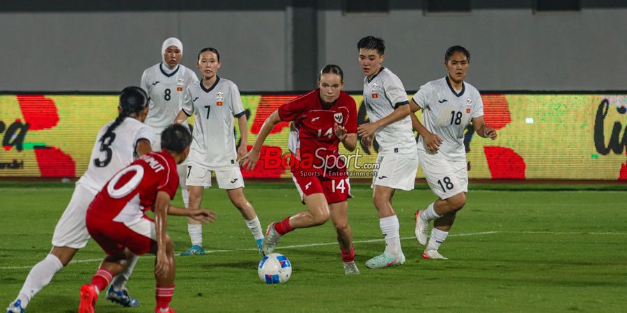 Hasil Timnas Putri Indonesia Vs Kirgiztan - Mentok Tendangan Jarak Jauh Claudia Scheunemann dan Sheva Imut, Skor Masih 0-0