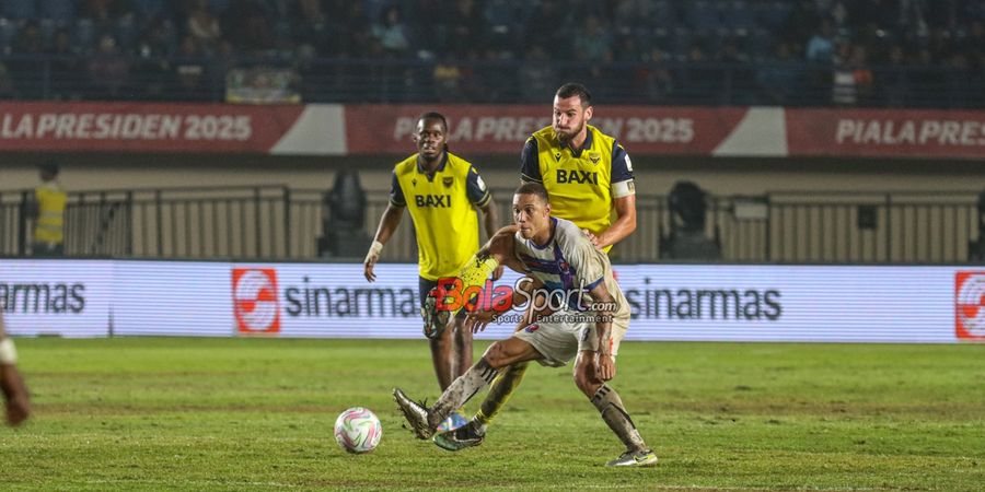 Klub Inggris Keok dari Tim Thailand, Pelatih Oxford United: Gimana Mau Main Bagus kalau Lapangan Kayak Gitu?