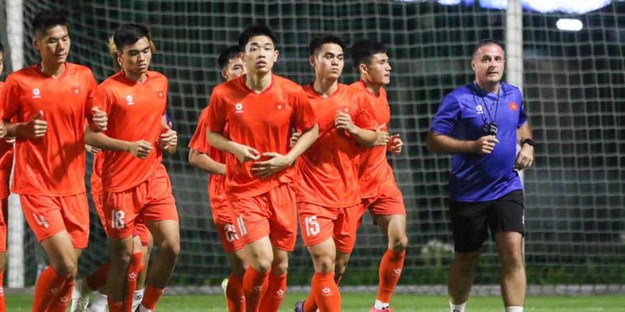 Bek Vietnam Ngeluh, Kemacetan di Jakarta Ganggu Persiapan Jelang Laga Perdana ASEAN Cup U-23 2025