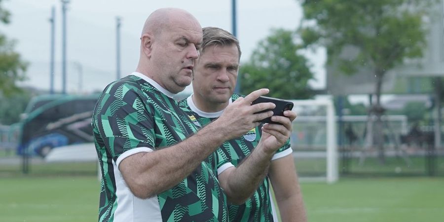 Respons Pelatih Persib dan Persija soal Regulasi 11 Pemain Asing di Super League