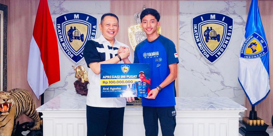 Juara Balapan R3 BLU CRU World Cup 2025 Hungaria, Arai Agaska Dapat Apresiasi dari Ketua Umum IMI