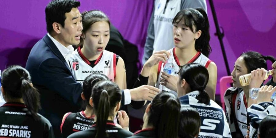 Pilu Red Sparks 10 Kekalahan Beruntun di Liga Voli Korea Bikin Ko Hee-jin Terdiam sampai Megawati Dibawa-bawa