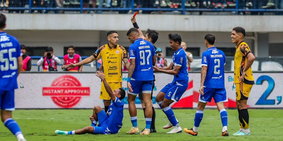 Mauricio Souza Beri Ultimatum Keras, Pemain Persija Diminta Hindari Kartu dan Jangan Emosi di Lapangan