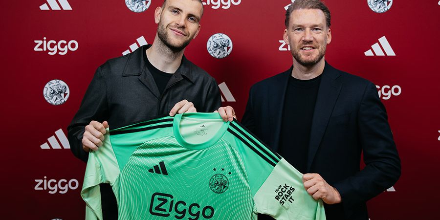 Potensi Debut Maarten Paes, Menunggu Kiper Pinjaman Liverpool Cedera atau Blunder