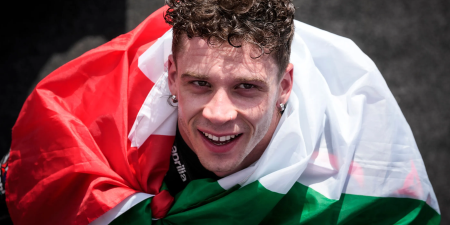 Cetak 5 Kemenangan Beruntun, Bezzecchi&nbsp;Merasa Aneh Namanya Disejajarkan dengan Marquez dan Rossi