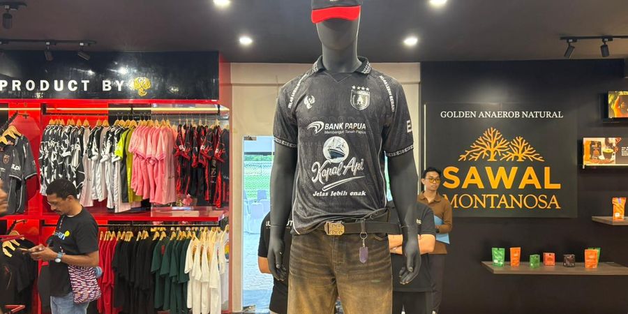 Persipura Luncurkan Jersey Spesial Warna Hitam, Dipakai Lawan PSIS